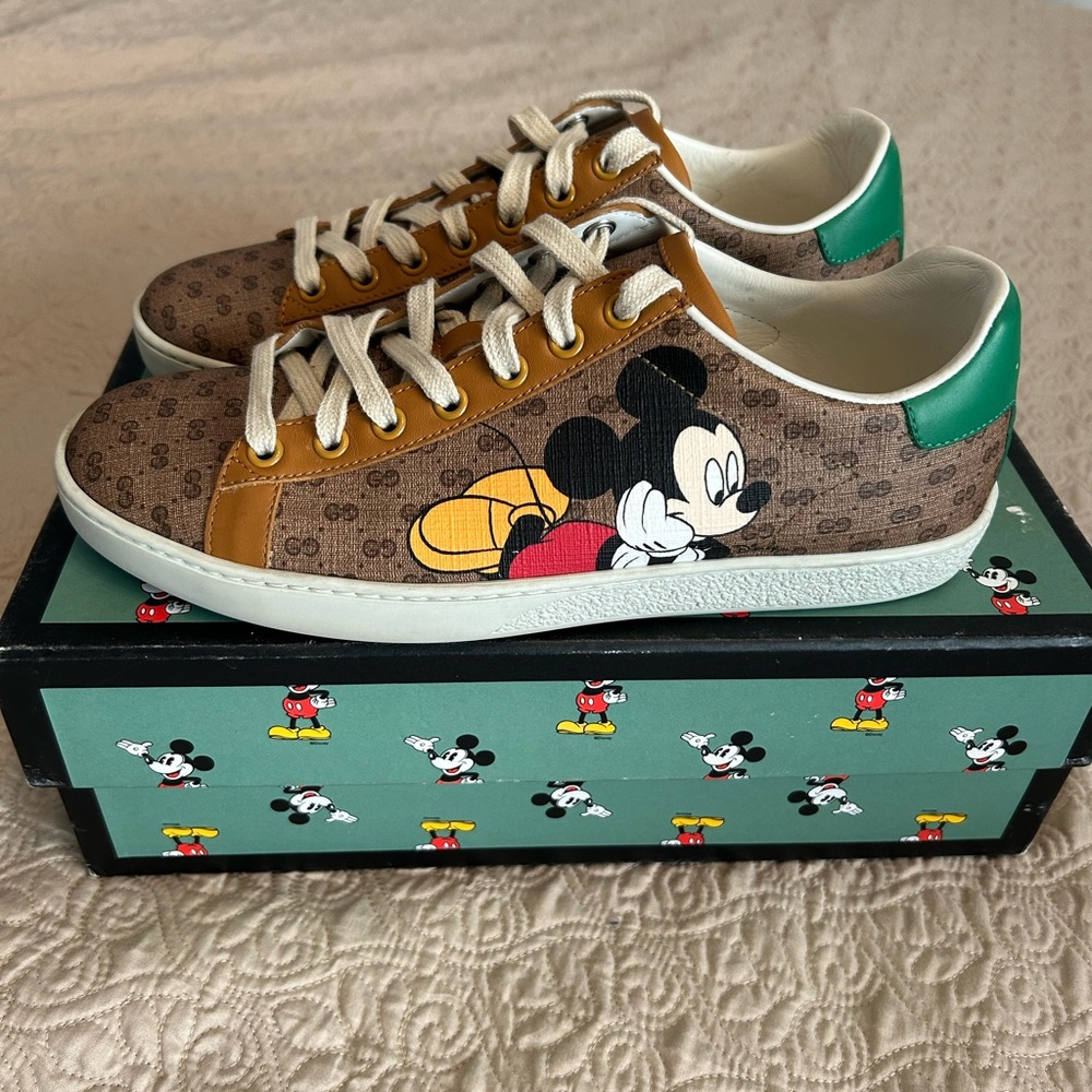 Gucci Sneakers